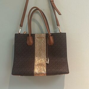 Michael Kors Handbag in gold & dk brown, Med to Large size. Excellent condition.